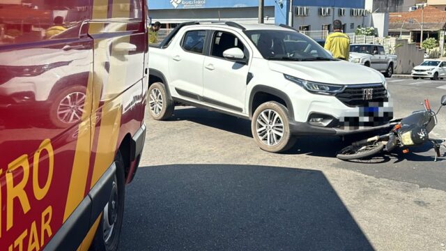 Catalão: Acidente de trânsito no bairro Mãe de Deus deixa motociclista ferida
