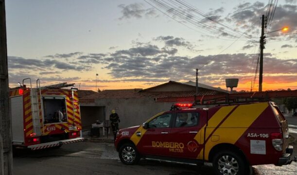 Catalão: Incêndio em residência no Bairro Jardim Paraíso é controlado pelo Corpo de Bombeiros