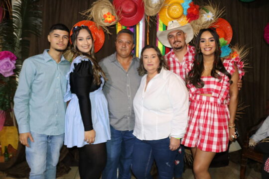 Chácara Bella Vista realiza o 2° Arraiá em uma noite de muita música e diversão; FOTOS