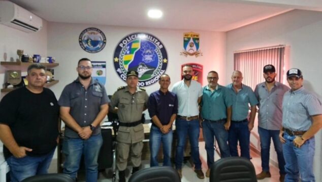 Polícia Militar se reúne com a diretoria do Sindicato Rural de Catalão para discutir implantação de câmeras inteligentes na zona rural