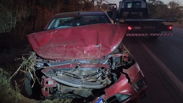 Polícia Rodoviária registra colisão entre veículos na MG-190 em Monte Carmelo