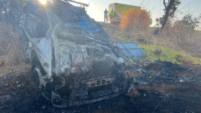 Motorista morre carbonizado em acidente com caminhão na BR050 em Campo Alegre; veículo transportava laranjas