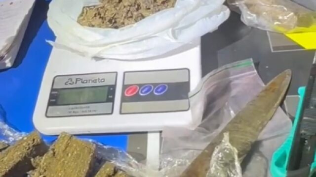 Força Tática prende suspeito com vários comprimidos de êxtase e maconha em Caldas Novas