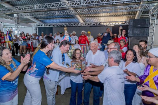 Tradição e muita fé na Entrega da Coroa marca encerramento da 77ª Festa em Louvor à Nossa Senhora do Rosário em Três Ranchos