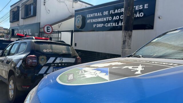 Homem de 43 anos é preso após ameaçar esposa com arma de fogo em Goiandira