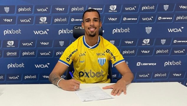 Goleiro catalano Matheus Roger, campeão da Copinha 2024, é emprestado pelo Corinthians ao Avaí