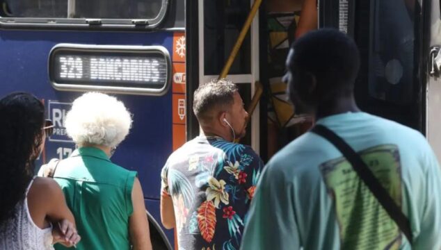 População brasileira começará a diminuir em 2042, diz IBGE