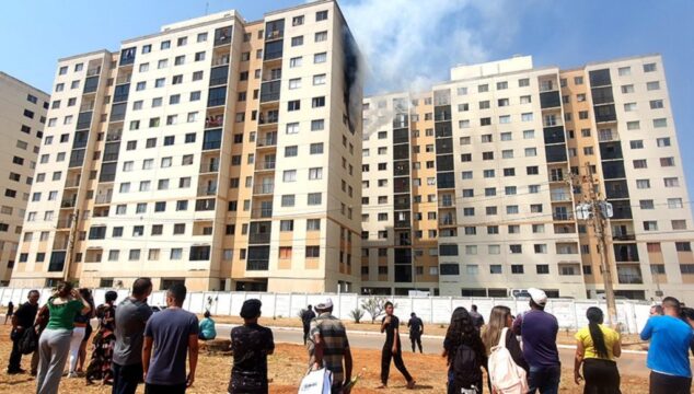 Casal e criança morrem ao pular de prédio durante incêndio em Valparaíso; Corpo de Bombeiros controla fogo e faz rescaldo