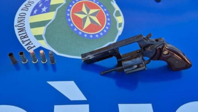 Polícia Militar detém quatro pessoas por disparo de arma de fogo na Prainha de Três Ranchos