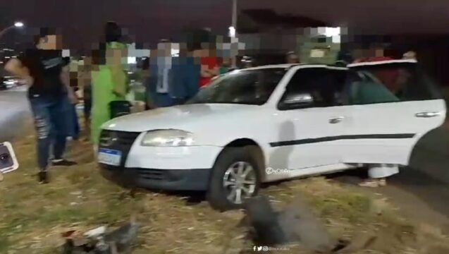 Colisão entre carro e caminhonete deixa cinco feridos em Catalão; motorista foge sem prestar socorro