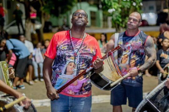 "A Força da Tradição: Novos Ensaios das Congadas em Catalão para a Festa do Rosário 2024" - Por Lucas Machado