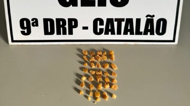 GEIC 9ª DRP prende investigada por tráfico de drogas em flagrante no bairro Primavera, em Catalão