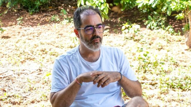 Artista das geotintas encerra primeira etapa de produção de documentário que conta sua trajetória na mineração e nas artes