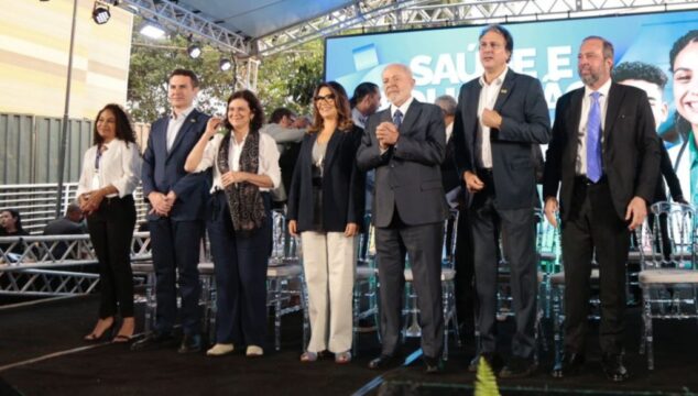 Lula participa de inauguração de novo HC-UFU em Uberlândia: 'Vamos fazer funcionar totalmente'