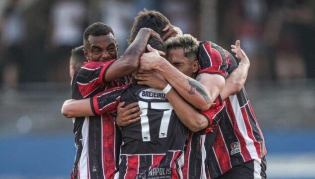 Anápolis visita o Maringá hoje (15) em busca de vaga na final do Brasileirão Série D