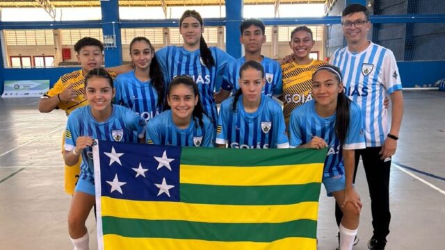 Equipe do Colégio Estadual João Netto de Campos empata em 4x4 em confronto acirrado no Campeonato Brasileiro de Futsal Escolar sub-17