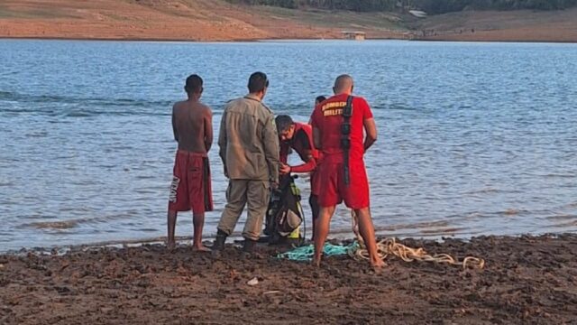 Bombeiros procuram homem de 33 anos afogado em lago de Corumbá, em Caldas Novas