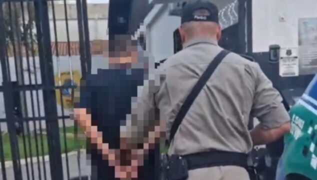 Polícia Militar prende garoto de programa suspeito de extorquir R$ 4 mil de vítima em Caldas Novas