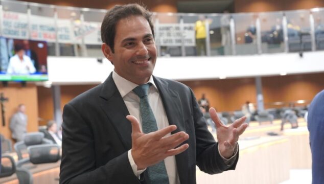 Secretário de Infraestrutura, Pedro Sales, anuncia início das obras de duplicação da rodovia entre Catalão e Ipameri