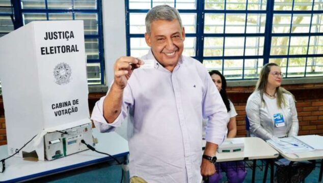 Nascido em Piracanjuba, Sebastião Melo é reeleito prefeito de Porto Alegre com 61,53% dos votos após gestão marcada por atuação nas enchentes