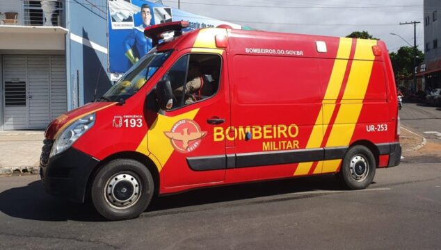 Homem fica ferido após queda de moto em Catalão