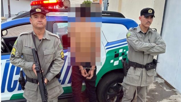 Homem é preso em Palmelo após manobras perigosas e veículo roubado é recuperado