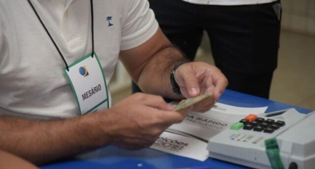 Novas leis em Goiás valorizam mesários e incentivam a participação eleitoral