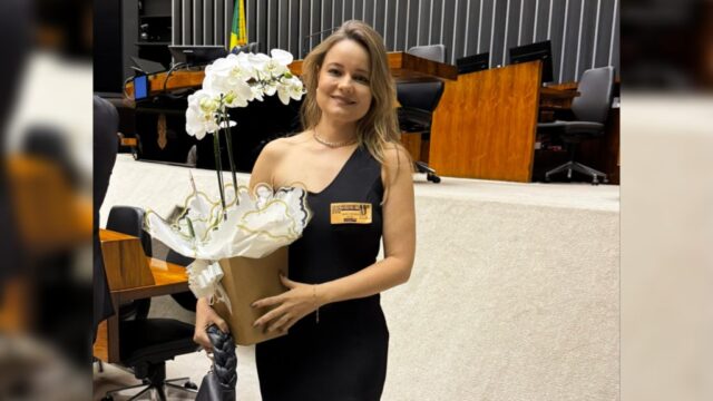 Letícia Rufino representa sudeste goiano em homenagem ao Dia dos Designers de Interiores na Câmara dos Deputados