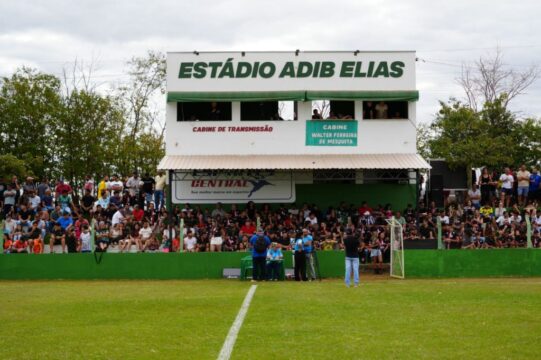 Após quase 40 anos de fundação, a Associação Olaria Futebol Clube se tornará instituição de utilidade pública através de Jamil Calife