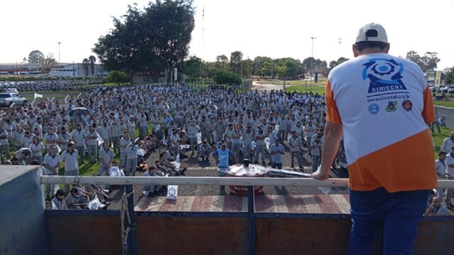 SIMECAT consegue abono de R$ 3 mil, reajustes no salário e vale-alimentação, além de estabilidade de emprego para trabalhadores da Mitsubishi