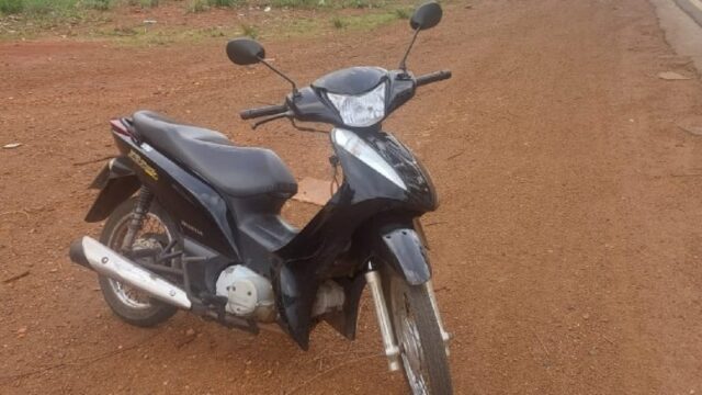 Suspeito é preso com moto adulterada em Monte Carmelo
