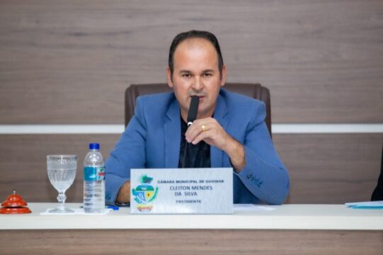 Vereador Cleitinho do Oribaldo com apoio do prefeito Cebinha garantem retorno do transporte intermunicipal em Ouvidor