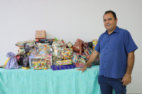 Vereador Idelvan da Saúde realiza aniversário beneficente e arrecada mais de 300 brinquedos para crianças carentes em Catalão