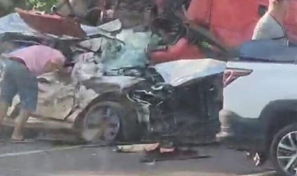 Colisão com vítima fatal e engavetamento interditam BR-050 entre Araguari e Uberlândia