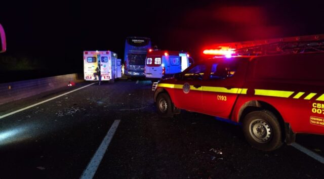 Grave acidente na BR-050 mobiliza grande operação de resgate em Uberaba
