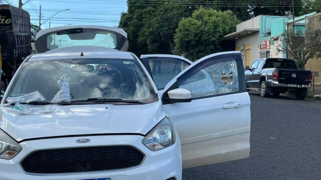 Motociclista executa motorista de carro com mais de sete tiros no Bairro Tibery, em Uberlândia