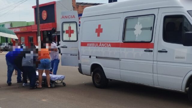 Em Ouvidor: Motorista arranca com carro durante desembarque fazendo passageira cair
