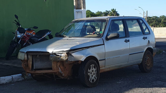 SAMU socorre mulher vítima de acidente entre dois carros em Catalão