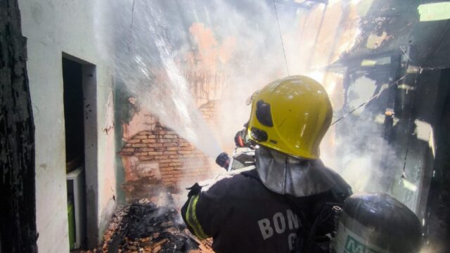 Incêndio atinge residência na Vila Erondina em Catalão