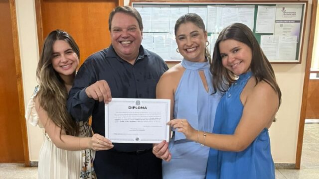 Justiça Eleitoral diploma prefeito eleito de Corumbaíba, Wisner Araújo