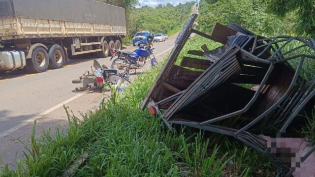 Motociclista fica em estado gravíssimo após ser atingido por carretinha desacoplada na GO-330, em Ipameri