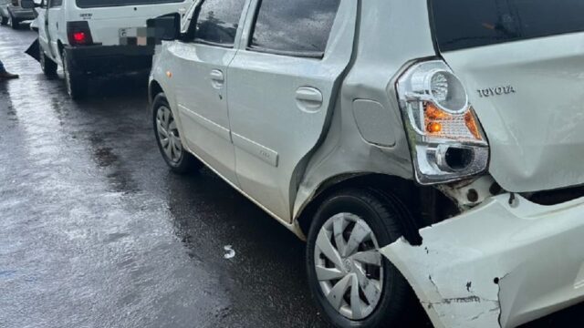 Médica de 27 anos é agredida por tio de menor que dirigia carro após acidente em Catalão