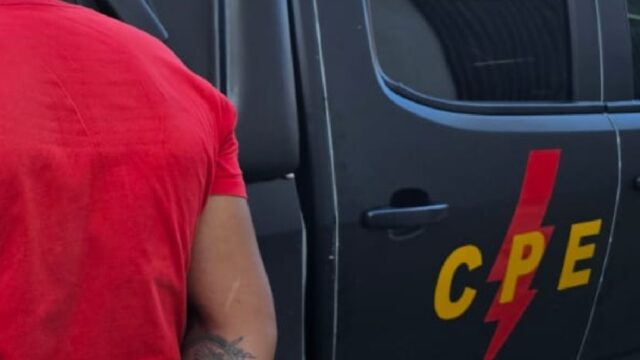 Homem com mandado de prisão por roubo é preso na Vila Chaud em Catalão
