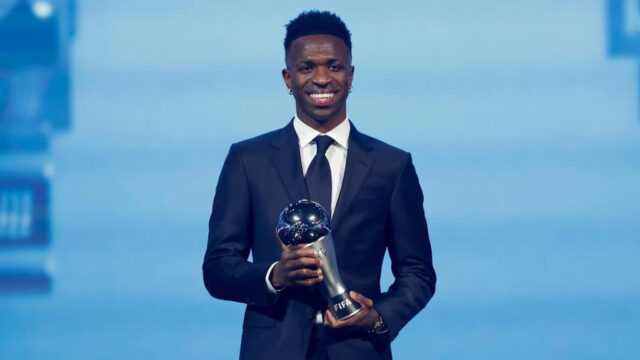 Vini Jr é eleito melhor jogador do mundo no Fifa The Best 2024; Brasil volta ao topo após 17 anos