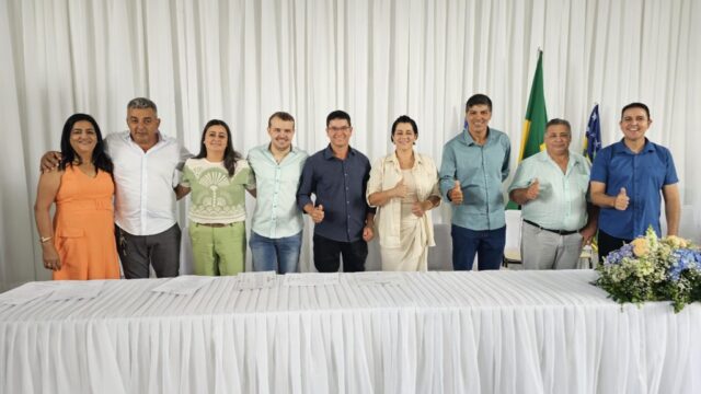 Após posse, eleição para mesa diretora da Câmara de Davinópolis define chapa única da base da prefeita
