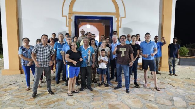 Terço no Morrinho de São João: evento idealizado pelo cantor Hamilton Costa fortalece a fé em Catalão