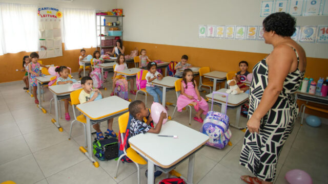 Cerca de 9,3 mil alunos voltam às aulas na rede municipal de Catalão