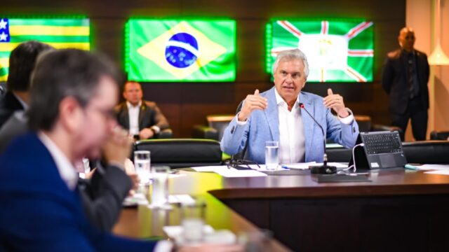 Caiado convoca mutirão contra a dengue em Goiás