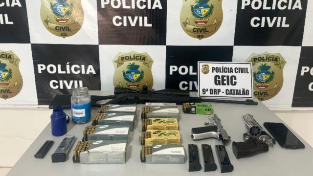 GEIC de Catalão apreende 3 armas de fogo e grande quantidade de munições em operação