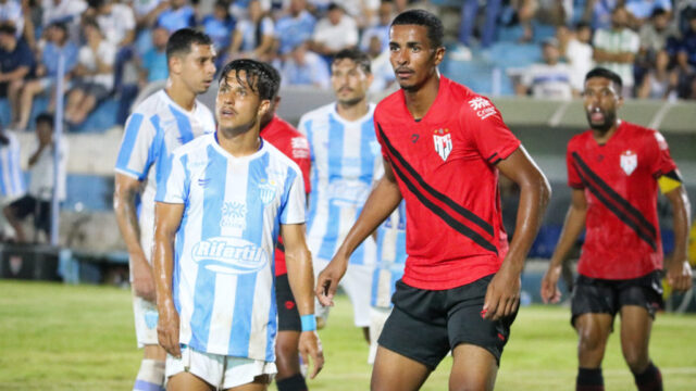 Em jogo marcado por erros de arbitragem, Crac e Atlético-GO empatam por 2 a 2 na Arena Rifertil, em Catalão